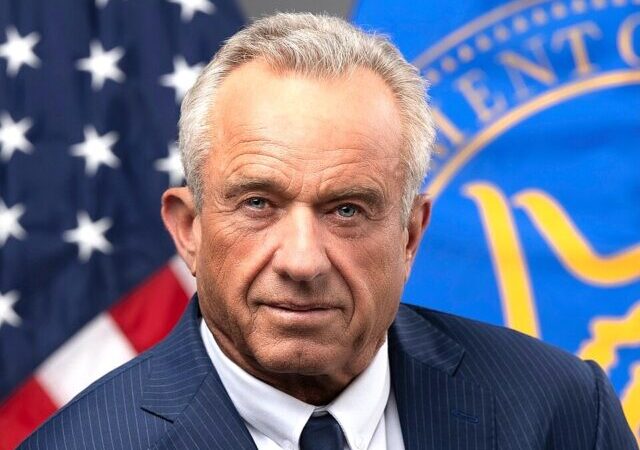 HHS Cuts mRNA Funding: Experts Question Rationale Amidst Global Race